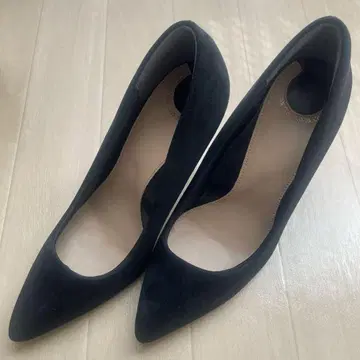 블랙스웨이드 스틸레토 하이힐 22.5cm