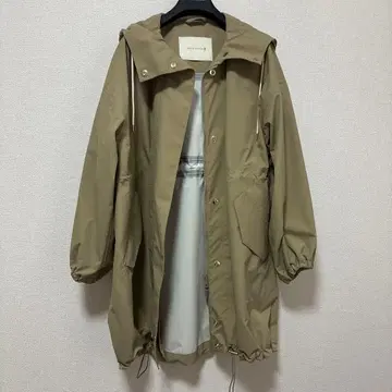 MACKINTOSH 후드 부착 마운틴 후드티 베이지