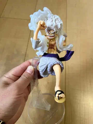 제일복권 원피스 A상 루피 기어5 니카 피규어