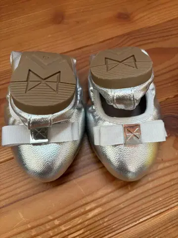 BUTTERFLY TWISTS SHEA 실버 36