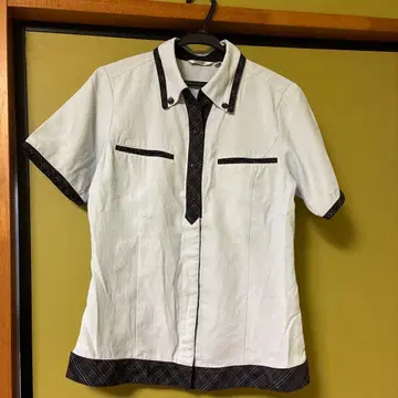 야쿠르트 레이디 여름옷 반팔