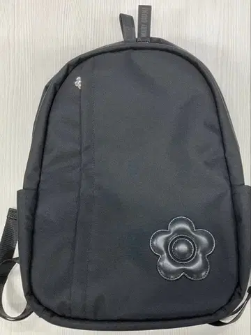 [ 미사용 ] 데이지 패치 라이트 백팩 ( 블랙 )