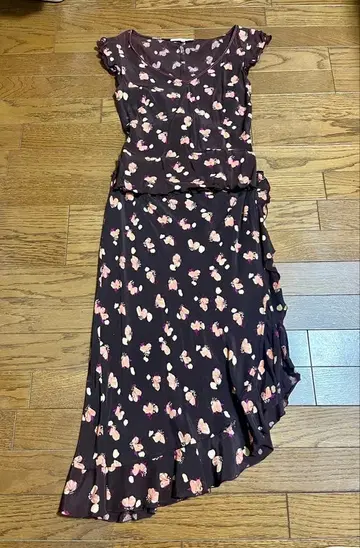 프릴 소매 퍼플 셋업