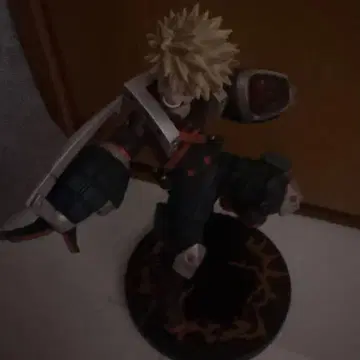 나의 히어로 아카데미아 바쿠고 카츠키 피규어