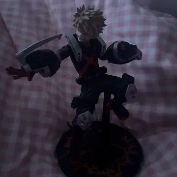 나의 히어로 아카데미아 바쿠고 카츠키 피규어