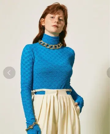 MAISON SPECIAL 플라워 자카드 터틀 상의