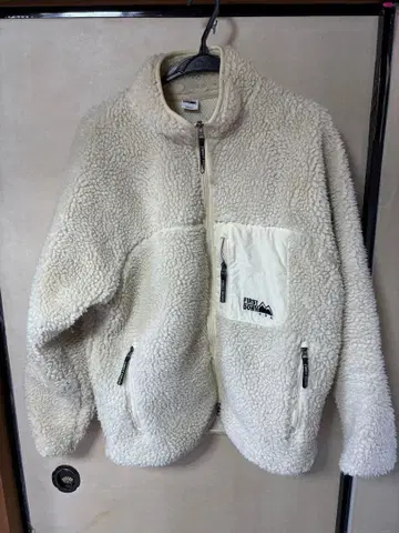 퍼스트 다운 자켓 보아 플리스 자켓