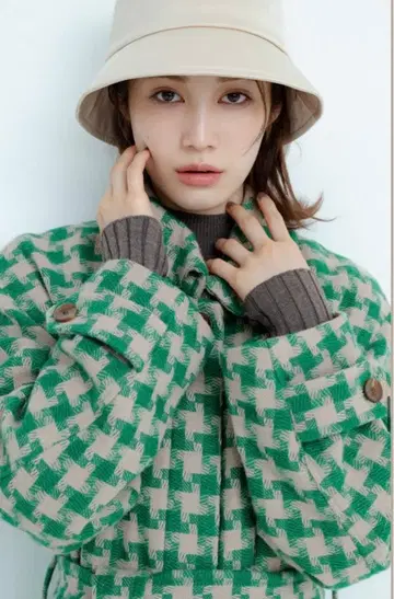 레어 릴리 브라운 한정 컬러 하운드투스 체크 코트