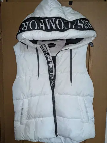 FIXIN TO START 후드 부착 다운 자켓 L 사이즈 화이트