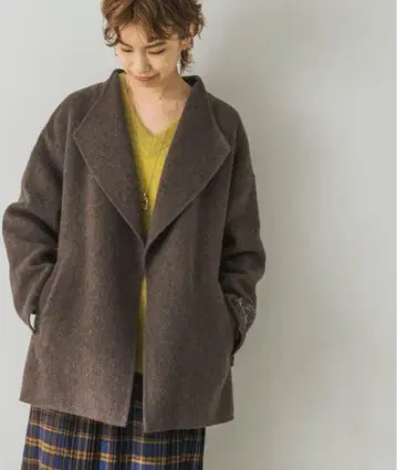 URBAN RESEARCH 샴브레이 울 리버 숏코트 브라운