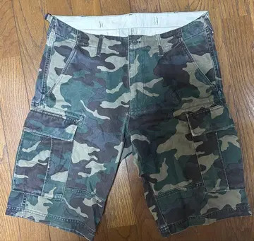 BLUE:LABEL UNITED ARROWS 카모플라쥬 카고 숏팬츠 M