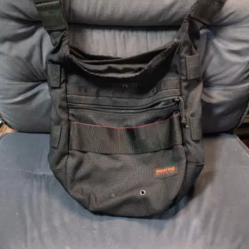 BRIEFING 데이 트립퍼 숄더백