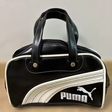 PUMA 핸드백 블랙/화이트