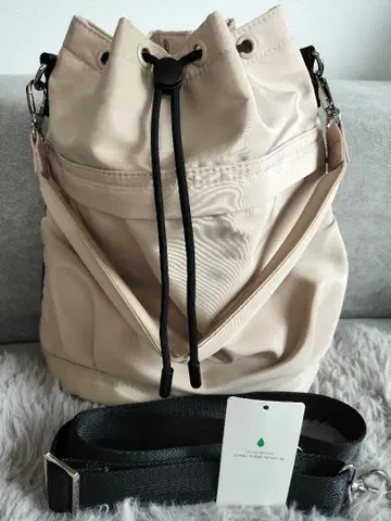 유나이티드 애로우즈 그린 라벨 릴랙싱 발수 드로스트 백