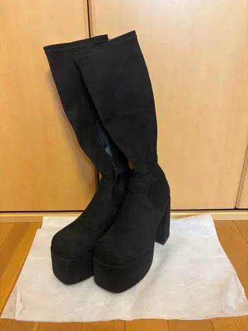 EMODA 벌키 플랜핏 부츠