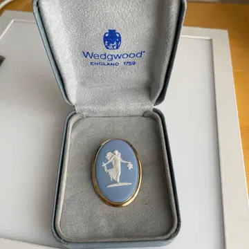WEDGWOOD 브로치