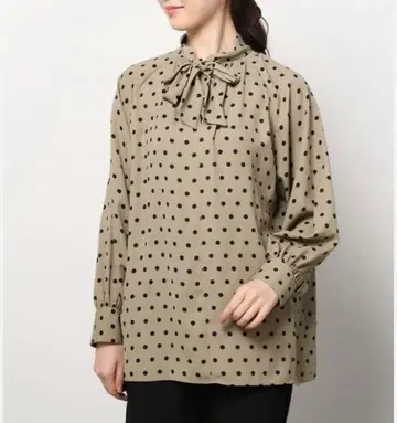유나이티드 애로우즈 2way 도트 보타이 블라우스