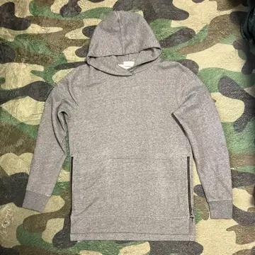 JOHN ELLIOTT 그레이 후드 부착 후드티