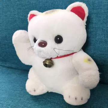 방울 달린 화이트 마네키네코 봉제 인형