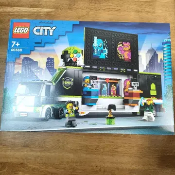 LEGO CITY 게임 토너먼트 투어 트럭 60388