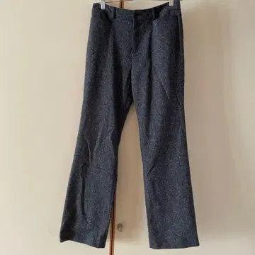 그레이 울 혼방 스트레이트 팬츠