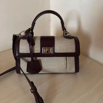 베이지와 브라운의 숄더백 SNIDEL 미니백