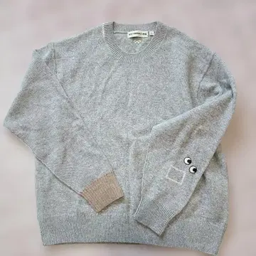 ANYA HINDMARCH 그레이 니트 XL 유니클로