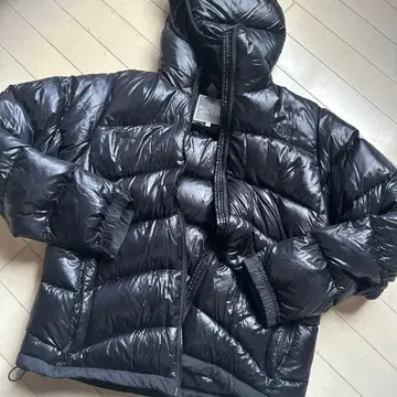 THE NORTH FACE 블랙 다운 자켓 L 사이즈