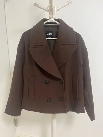 ZARA 브라운 숏코트 S