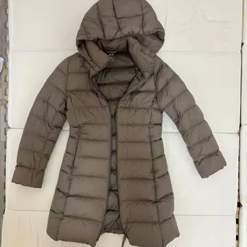 UNIQLO 울트라 라이트 다운 후디드 코트 XS