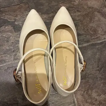 ORiental TRaffic 스틸레토 스트랩 바부쉬 23.5