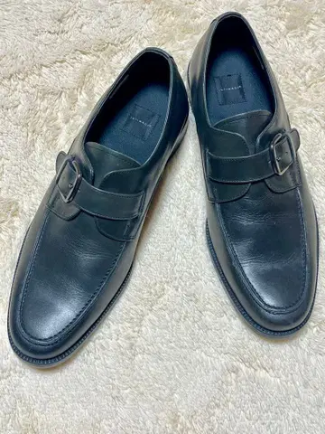 블랙 버클 로퍼