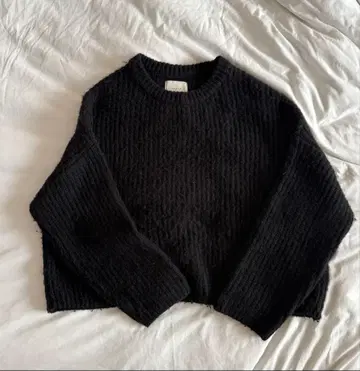 argue 긴팔 니트 스웨터 블랙