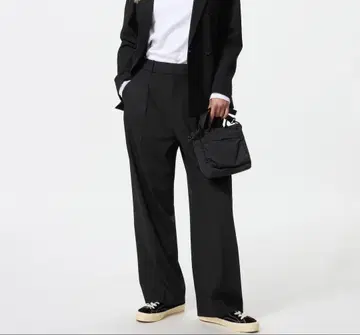 UNIQLO 턱 와이드 팬츠 블랙 XL