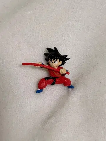 손오공 액션 피규어 빨간색