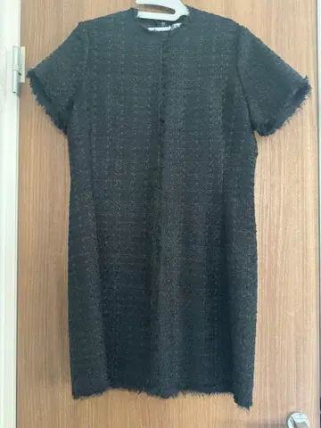 ZARA 블랙 트위드 반팔 미니 원피스 L