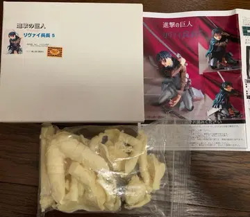진격의 거인 리바이 레진 키트 피규어