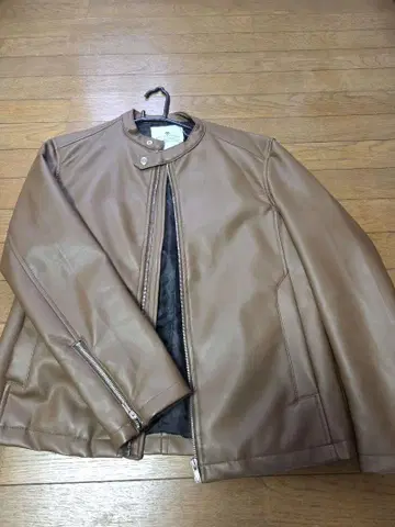 가죽풍 자켓 보아 트레이닝복 세트 L 사이즈