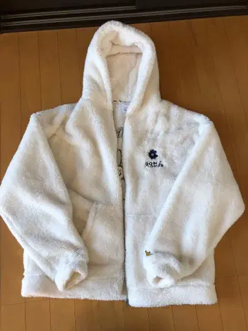 플리스 후드 부착 자켓 마크 곤잘레스