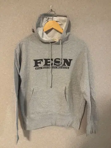 LIBE BRAND UNIVS FESN 후드티 M 사이즈