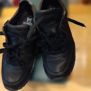 MEPHISTO 블랙 스니커즈