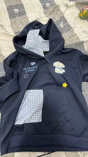 네이비 플리스 후드티 체크 무늬