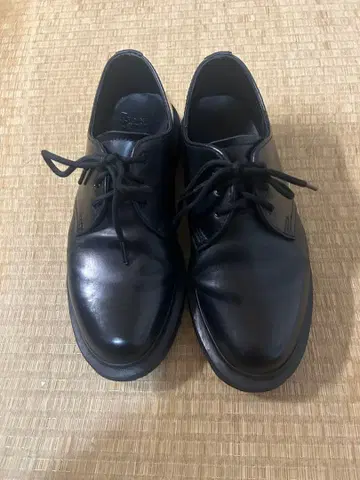 닥터마틴 1461 MONO 3홀 신발 UK6