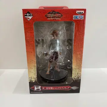 미개봉 원피스 제일복권 샹크스 피규어 청년기 샹크스