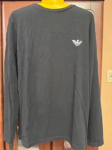 엠포리오 아르마니 롱 T