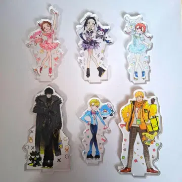 메달리스트 산리오 콜라보 아크릴 스탠드