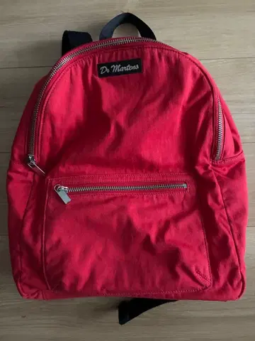 닥터마틴 백팩 레드 레어