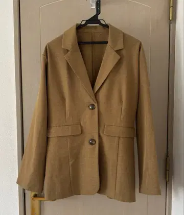 [ 거의 새상품 ] 셀렉모카 by son 심플 테일러드 자켓