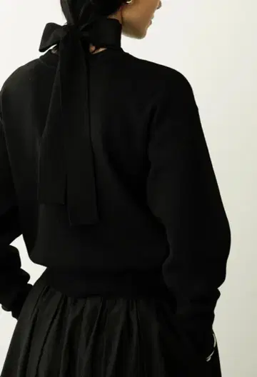 [ CLANE ] 더블 페이스 리본 니트 상의/블랙