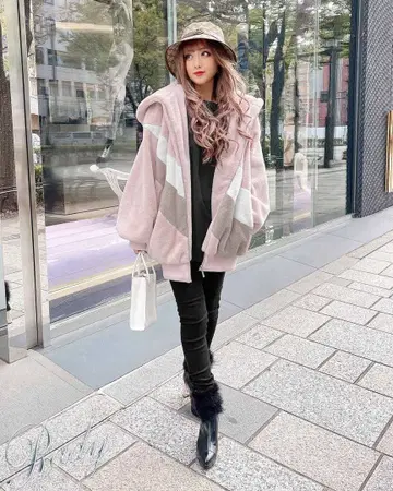 Rady 스트림 퍼 블루종 핑크 베이지